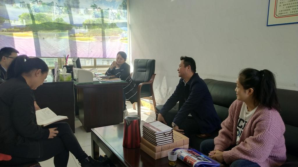 (图为 招聘洽谈会现场0